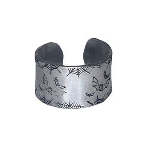 Handmade‎ 9 stamped bats & spiderwebs silver Hypoallergenic adjustable cuff ring